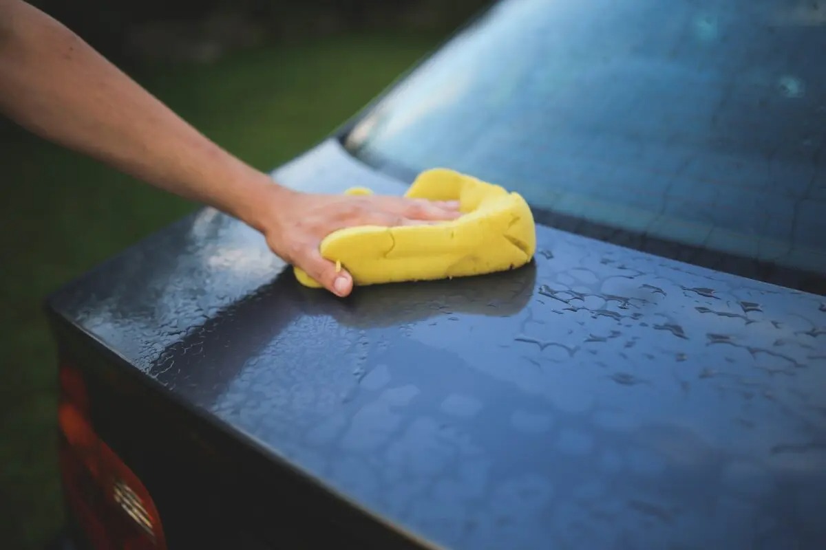 洗車に使用する道具、溶剤